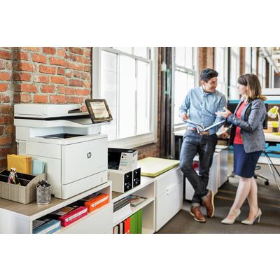 HP Color LaserJet Enterprise M577dn - Laserdrucker