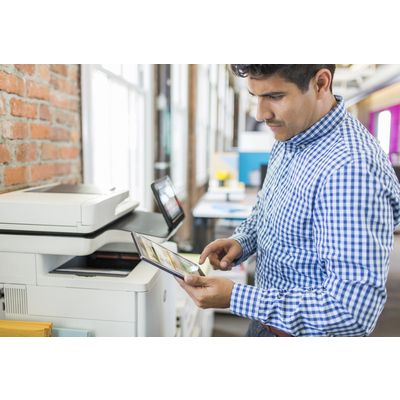 HP Color LaserJet Enterprise M577dn - Laserdrucker